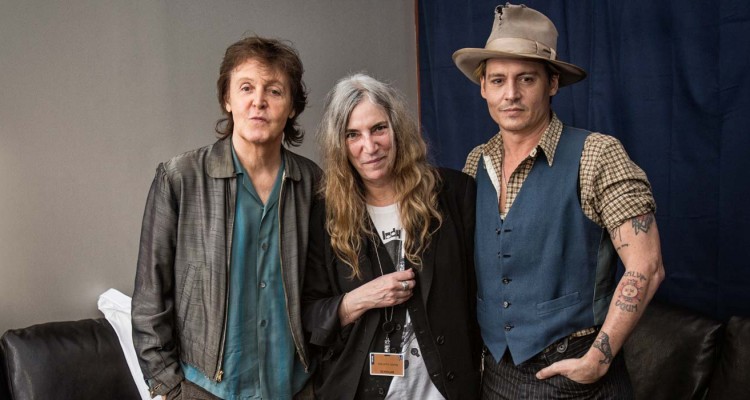 Patti-Smith,-Johnny-Depp-y-Paul-McCartney-recuerdan-a-Jhon-Lennon-MADMENMAG
